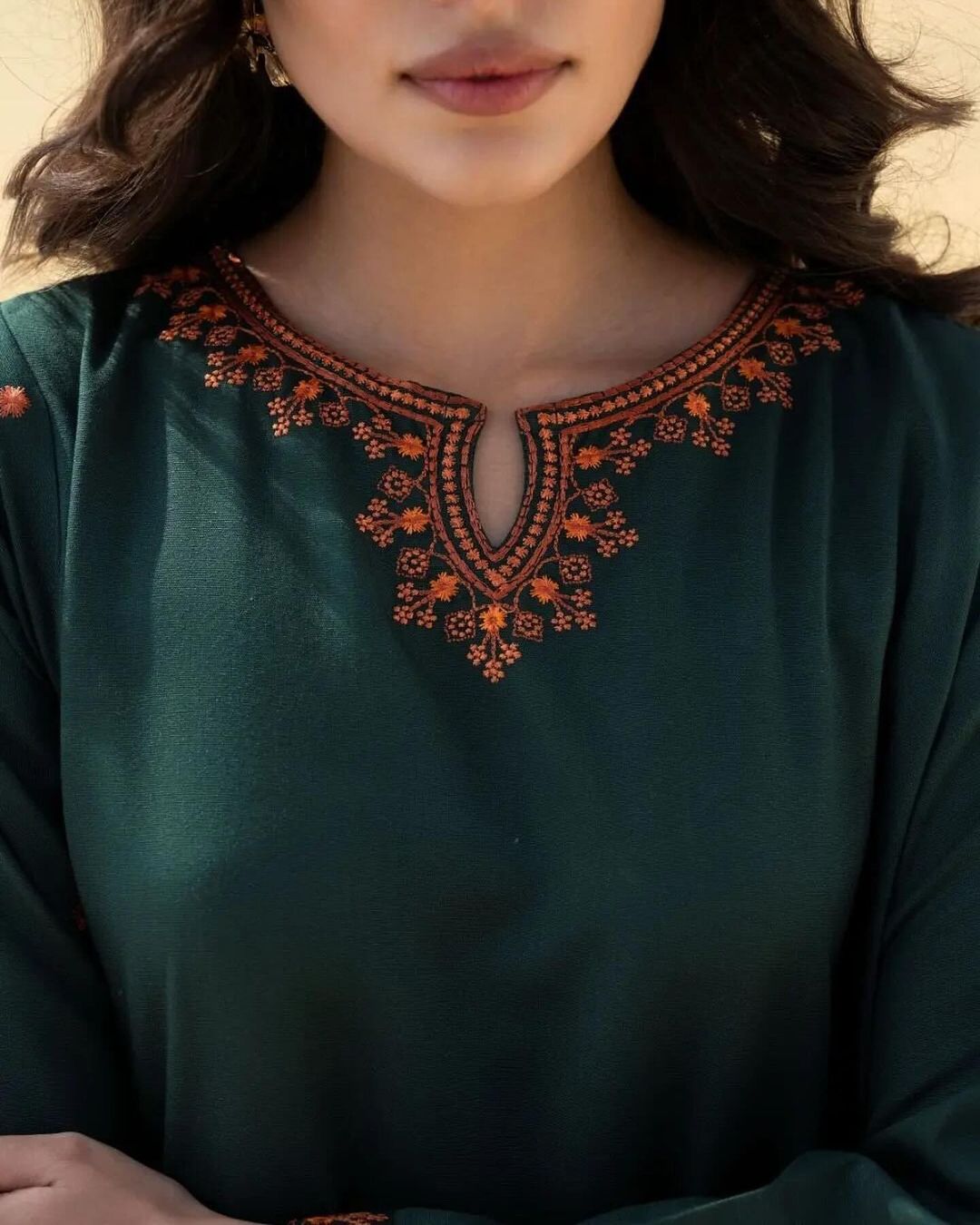 Green pocket Embroidery 2pc