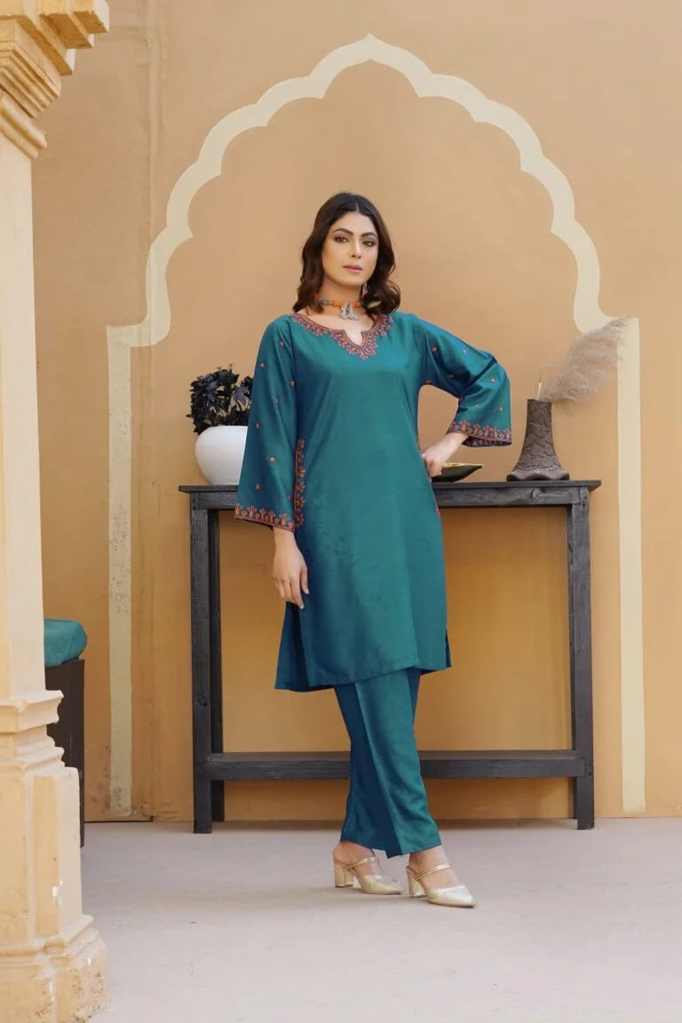 Pocket Embroidery 2 piece
