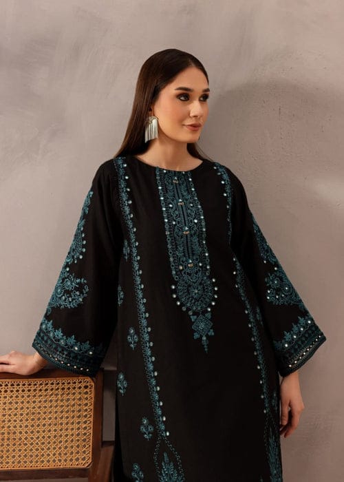Jiya Embroidery Black