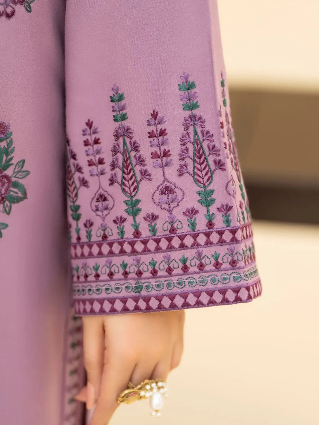 Shokh Embroidery (3.Pcs)