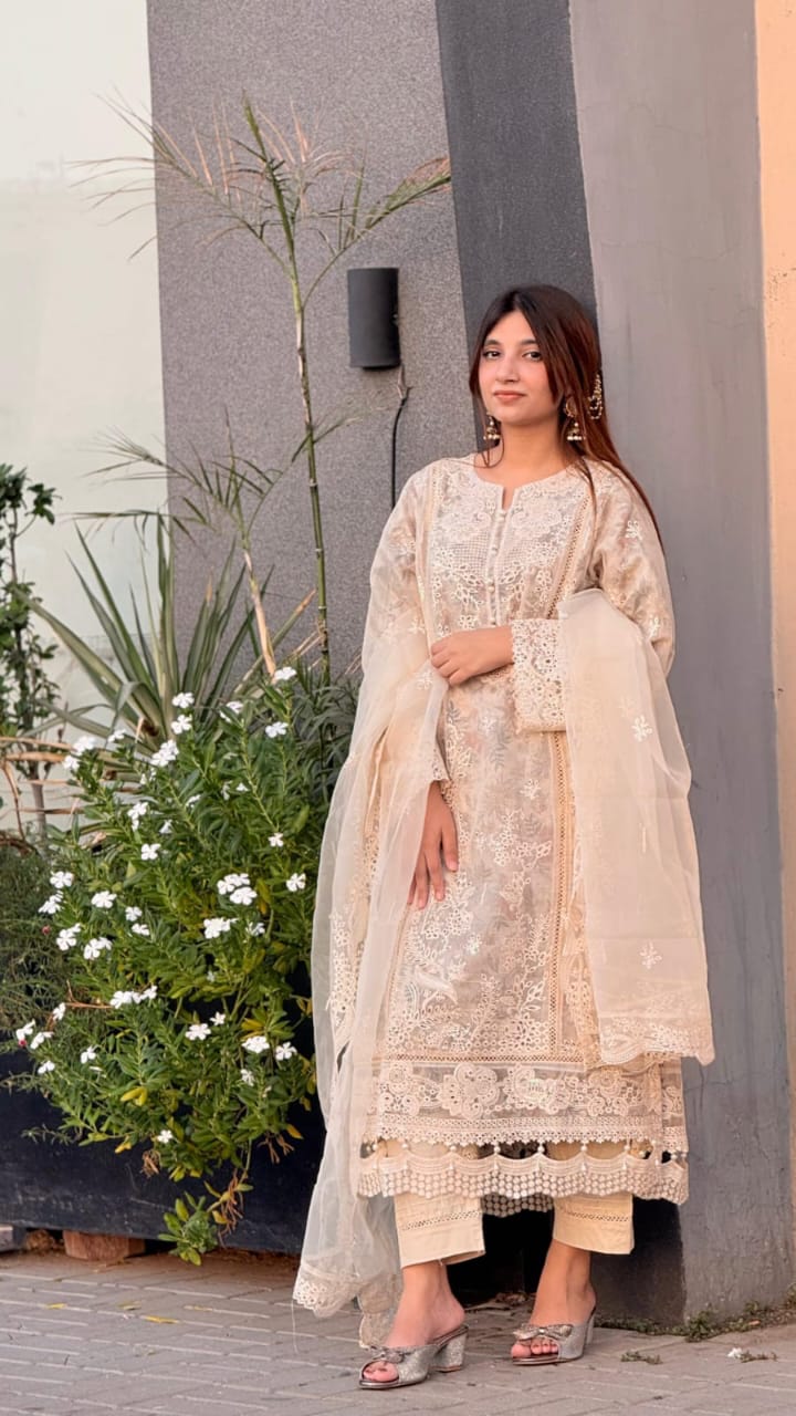 ISHQ E BAYAN - 3PC