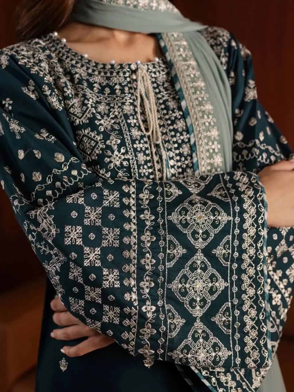Margrita Embroidered 3pcs