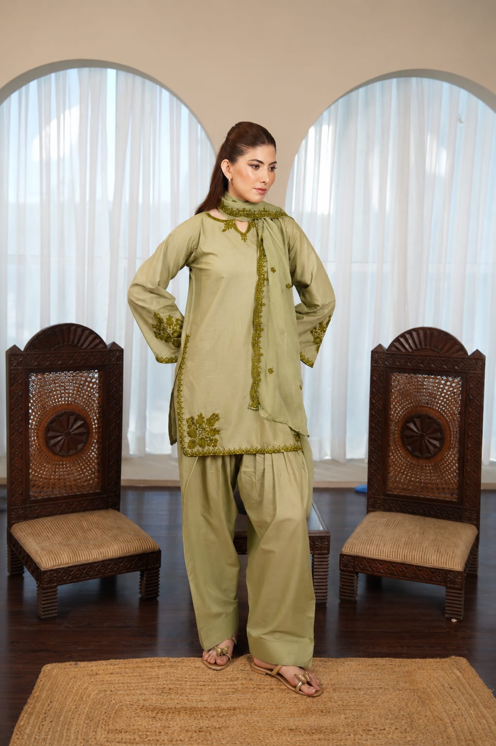 MintAsh-3 PC embroidered