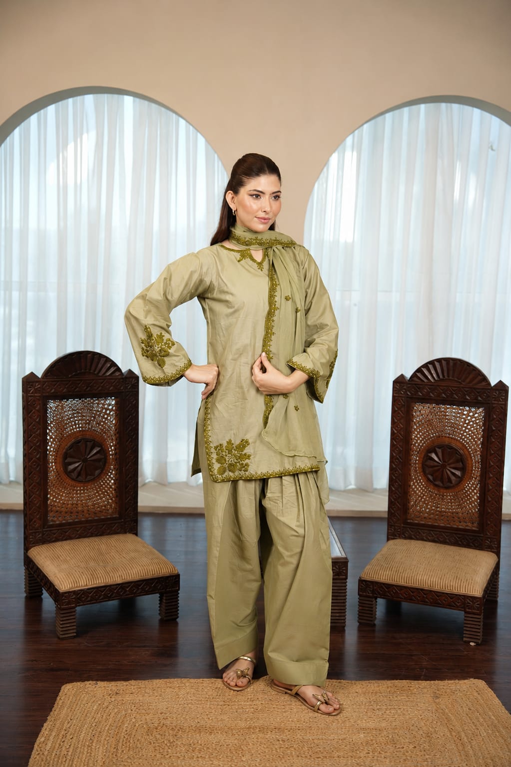 MintAsh-3 PC embroidered