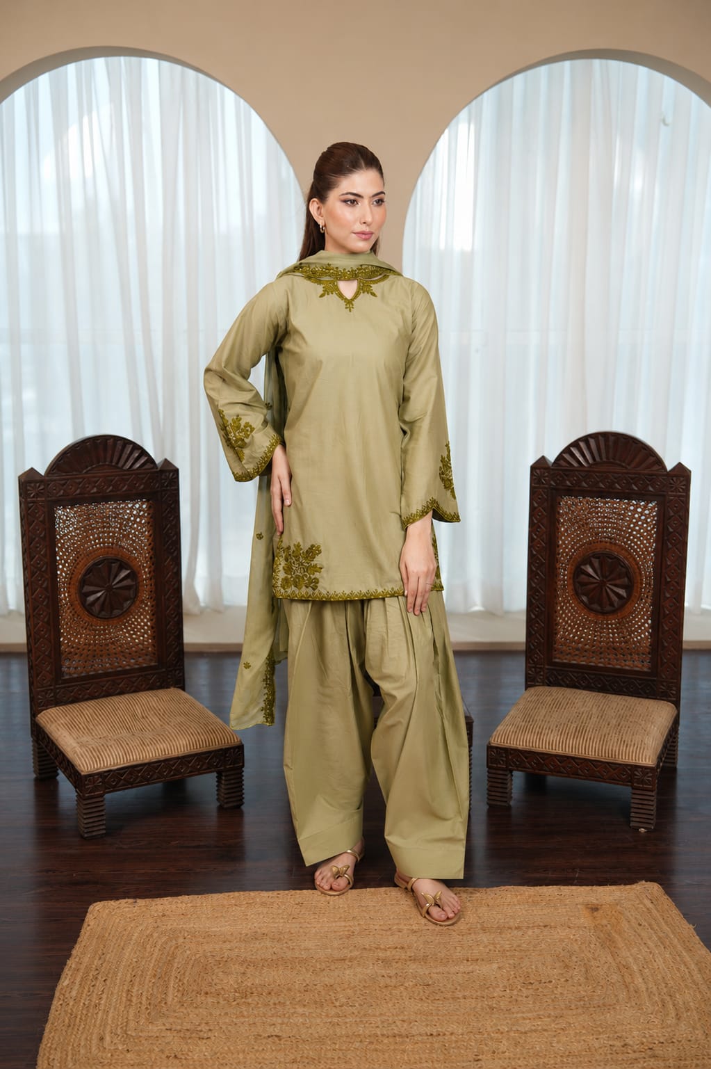 MintAsh-3 PC embroidered